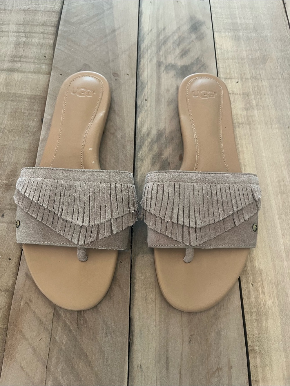 UGG Australia Binx Flat Slide Fringe Suede (1015055) Women Size 7.